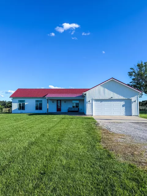 Exterior - 866 State Highway Dd, Marshfield, MO 65706 photo 6 of 17