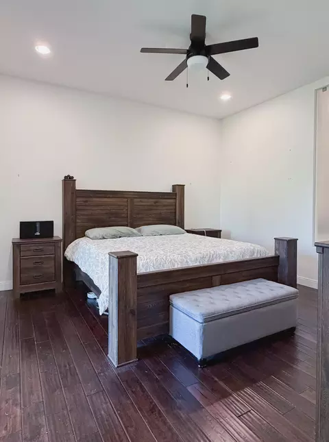 Bedroom - 866 State Highway Dd, Marshfield, MO 65706 photo 1 of 4