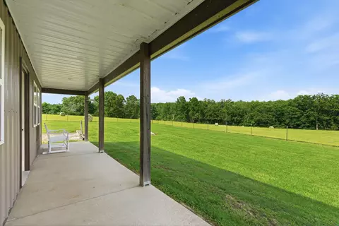 Exterior - 833 State Route Am, Cabool, MO 65689 photo 12 of 17