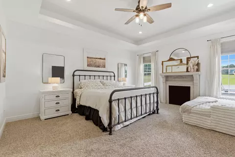 Bedroom - 833 State Route Am, Cabool, MO 65689 photo 1 of 4