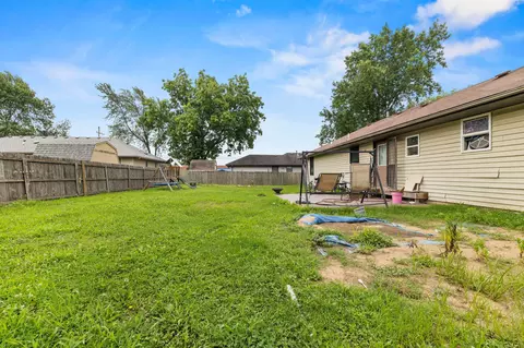 Exterior - 104 Maple St, Clever, MO 65631 photo 6 of 6