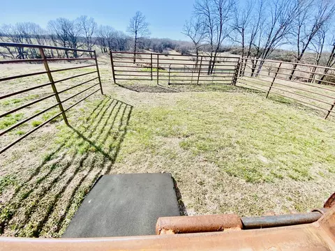 Exterior - 11 S Dade 203, Everton, MO 65646 photo 26 of 29