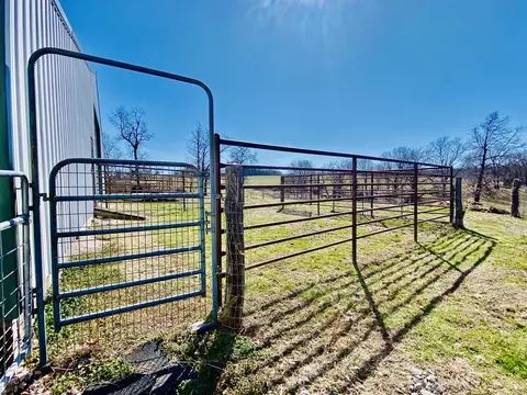Exterior - 11 S Dade 203, Everton, MO 65646 photo 25 of 29