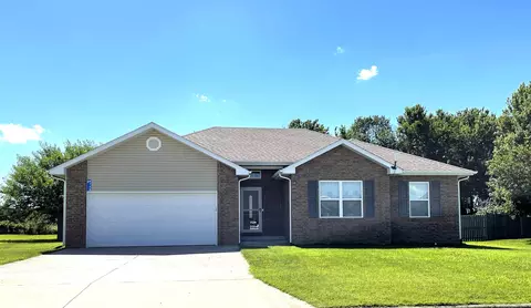 4759 S 129th Rd, Bolivar, MO 65613