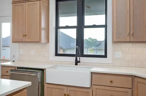 Kitchen - 3032 W Allen Dr, Springfield, MO 65810 photo 1 of 2
