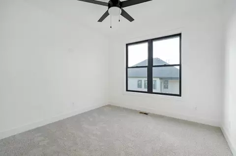 Bedroom - 3032 W Allen Dr, Springfield, MO 65810 photo 1 of 3