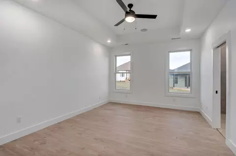 Bedroom - 2925 W Teton Dr, Springfield, MO 65810 photo 1 of 2