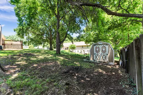 Exterior - 5740 S Lakeview Ter, Springfield, MO 65810 photo 7 of 7