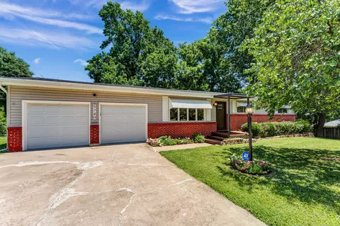 Exterior - 5740 S Lakeview Ter, Springfield, MO 65810 photo 2 of 7