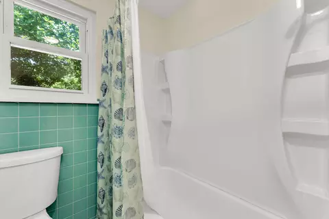 Bath - 5740 S Lakeview Ter, Springfield, MO 65810 photo 3 of 3