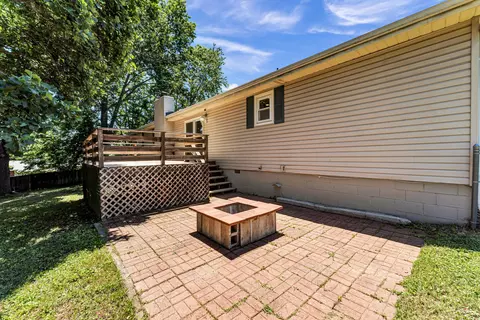 Exterior - 5740 S Lakeview Ter, Springfield, MO 65810 photo 4 of 7