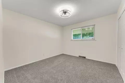 Bedroom - 5740 S Lakeview Ter, Springfield, MO 65810 photo 4 of 6