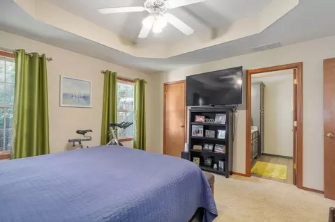 Bedroom - 3407 W Vincent Dr, Springfield, MO 65810 photo 2 of 4