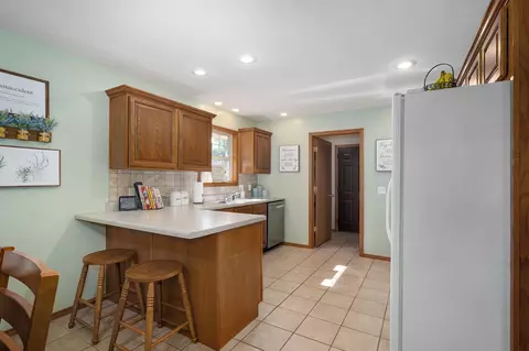 Kitchen - 3407 W Vincent Dr, Springfield, MO 65810 photo 1 of 4