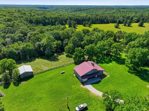9452 Lynch Dr, Bucyrus, MO 65444