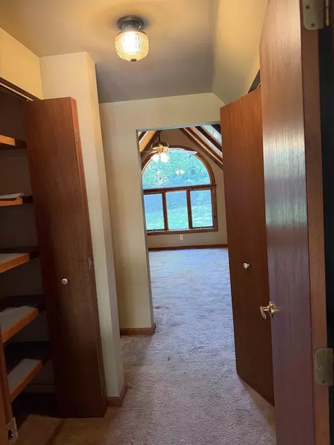 Entry Way - 949 Maple St, Cabool, MO 65689 photo 2 of 4