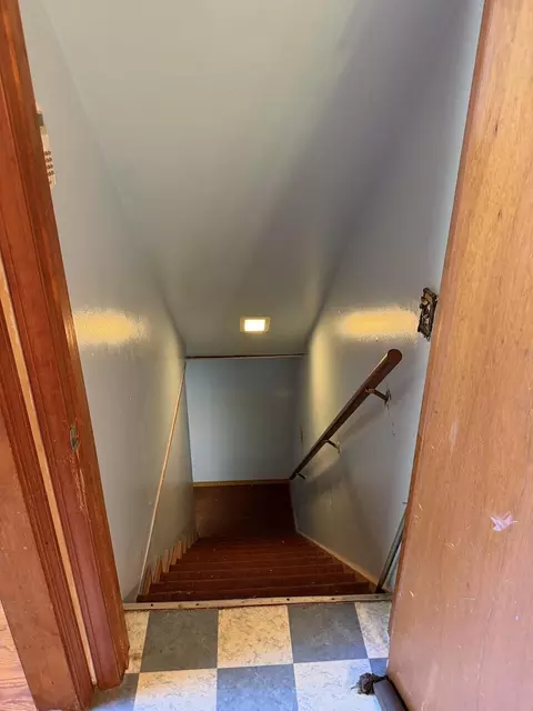 Entry Way - 949 Maple St, Cabool, MO 65689 photo 4 of 4