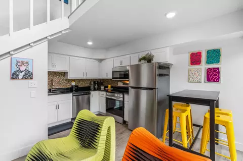 Kitchen - 403 Veterans Blvd #D5, Branson, MO 65616 photo 1 of 3