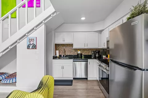Kitchen - 403 Veterans Blvd #D5, Branson, MO 65616 photo 2 of 3