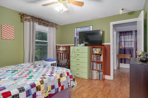 Bedroom - 605 N 7th Ave, Ozark, MO 65721 photo 7 of 8