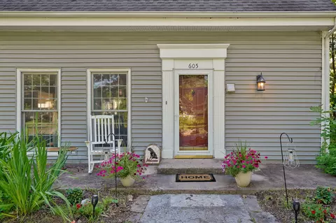 Exterior - 605 N 7th Ave, Ozark, MO 65721 photo 4 of 14