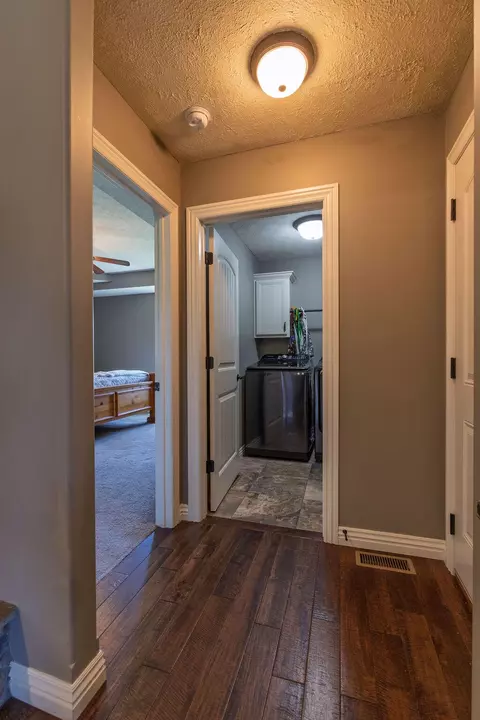 Entry Way - 150 Southern Fields Cir, Clever, MO 65631 photo 2 of 2