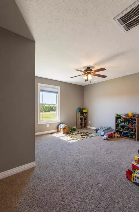 Bedroom - 150 Southern Fields Cir, Clever, MO 65631 photo 3 of 5