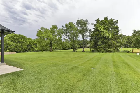 Exterior - 2105 N Silver Charm Ave, Springfield, MO 65802 photo 8 of 12