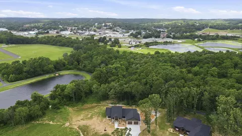 View/Area - 140 Boroughs St, Cabool, MO 65689 photo 3 of 6