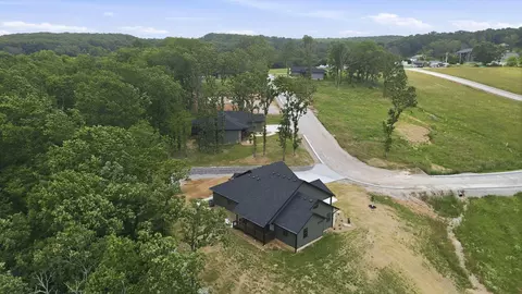 View/Area - 140 Boroughs St, Cabool, MO 65689 photo 1 of 6