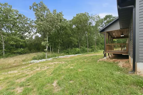 Exterior - 140 Boroughs St, Cabool, MO 65689 photo 7 of 8