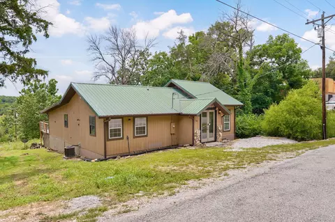 30 Timeline Rd, Lampe, MO 65681