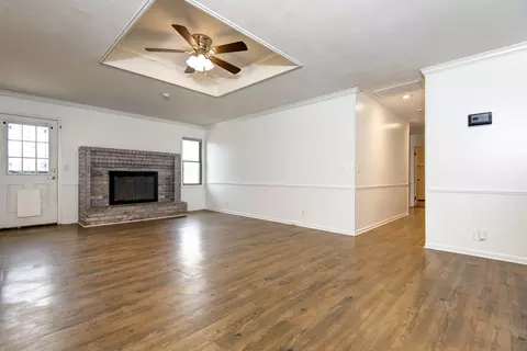 Living - 3840 S Cottage Ave, Springfield, MO 65807 photo 3 of 5