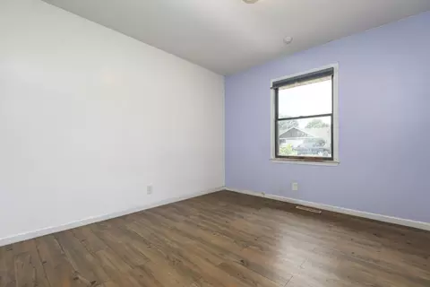 Bedroom - 3840 S Cottage Ave, Springfield, MO 65807 photo 5 of 5