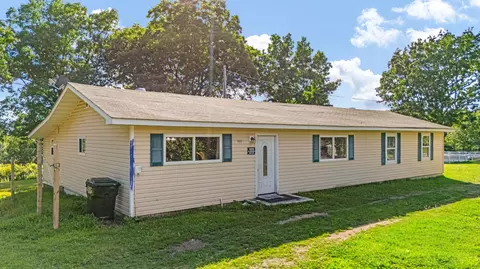 946 State Route 14, West Plains, MO 65775