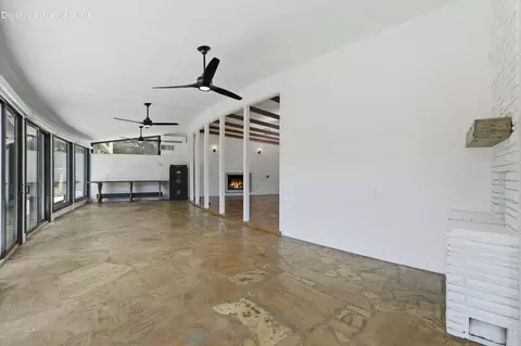 Living - 809 E Linwood Dr, Springfield, MO 65807 photo 6 of 10