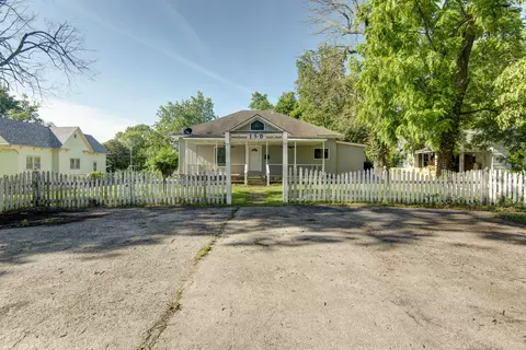 150 Elm St, Republic, MO 65738