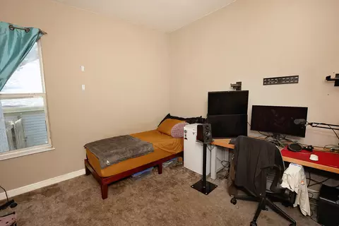 Bedroom - 405 N Clay St, Marshfield, MO 65706 photo 3 of 3