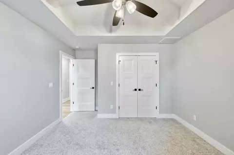 Bedroom - 5907 S Audrey Ct, Springfield, MO 65804 photo 5 of 7