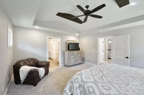 Bedroom - 5907 S Audrey Ct, Springfield, MO 65804 photo 3 of 7