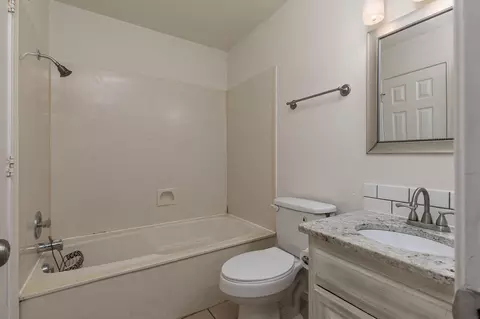 Bath - 3440 S Delaware Ave #159, Springfield, MO 65804 photo 1 of 3