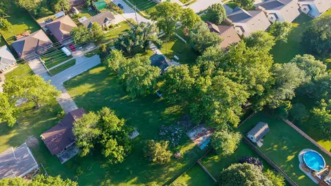 View/Area - 14031415 E Mcclernon St, Springfield, MO 65803 photo 8 of 9