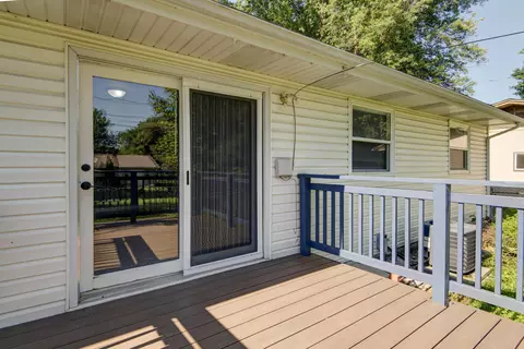 Exterior - 1105 Edgewood St, Springfield, MO 65807 photo 4 of 6