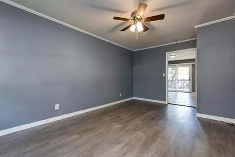 Living - 1105 Edgewood St, Springfield, MO 65807 photo 3 of 7