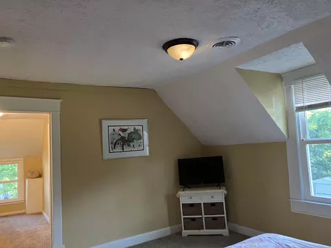 Bedroom - 438 E Washington St, Marshfield, MO 65706 photo 4 of 4