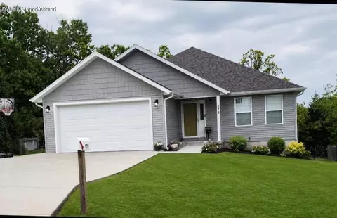 172 Crestwood Dr, Marshfield, MO 65706