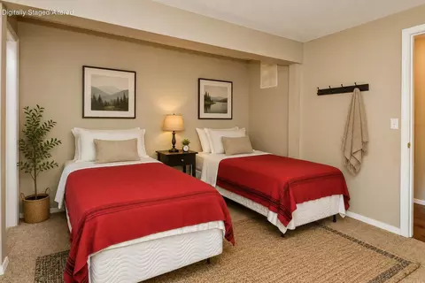 Bedroom - 533 Ghan Rd, Clever, MO 65631 photo 6 of 9