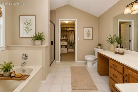 Bath - 533 Ghan Rd, Clever, MO 65631 photo 1 of 6