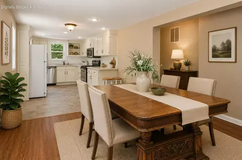 Dining - 533 Ghan Rd, Clever, MO 65631 photo 2 of 2