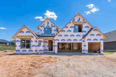 1848 E Skyline Ave, Ozark, MO 65721